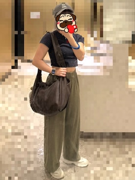 「SKECHERS（スケッチャーズ）のアイテム（シューズ）」を使った、yeanlingさん（レディース・155cm）の秋コーディネート