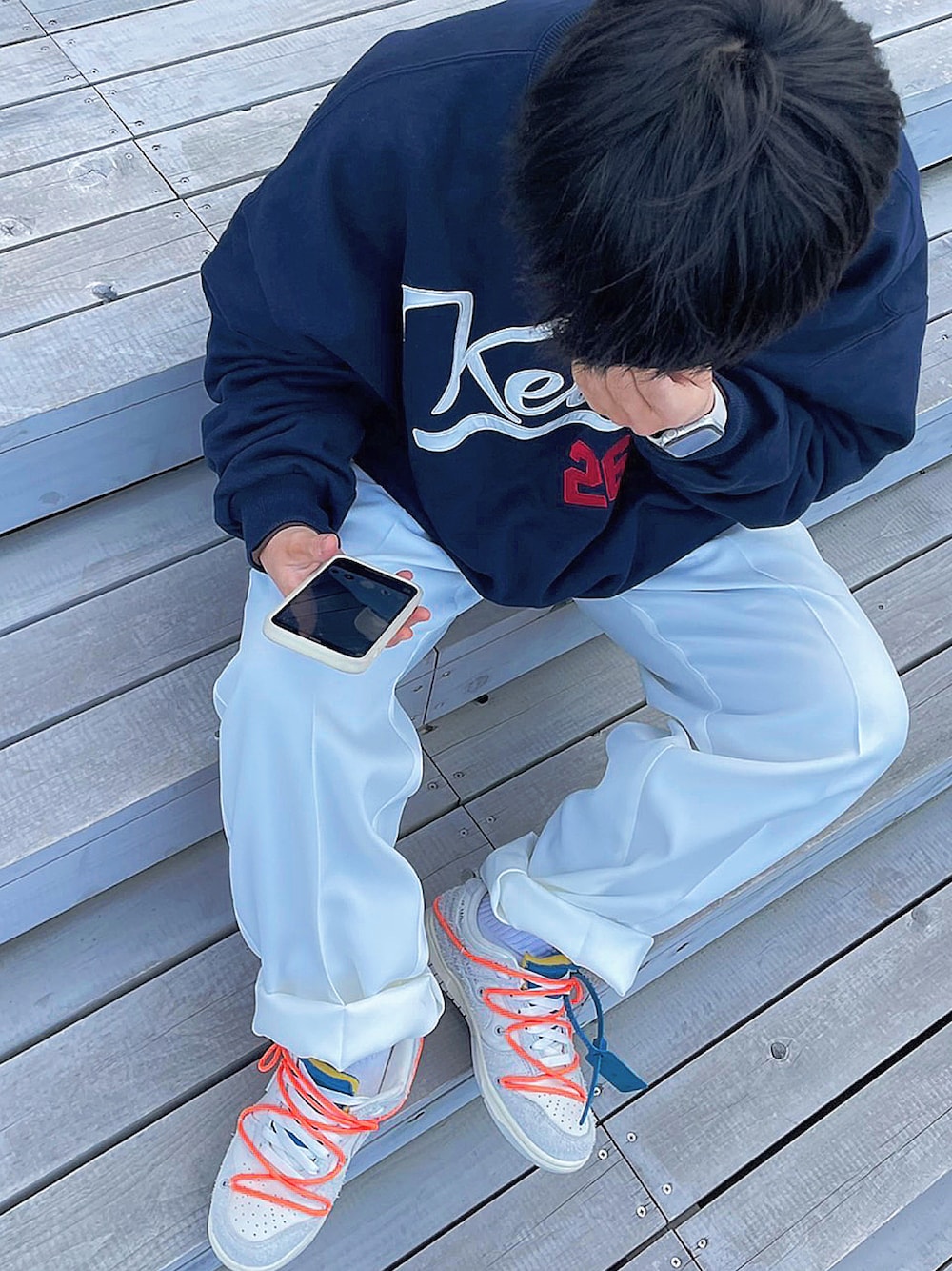 「ナイスな洋服🦐、keboz、スニーカー、オフホワイト×ナイキ、スニーカーコーデ、スニーカー好きと繋がりたい、Instagramもよかったらよろしくお願いします🙇、@1999.1027」｜「yangersongのアイテム（スラックス、ホワイト系）」を使った、sarusaru10さん（メンズ・154cm）の冬コーディネートの1枚目の写真