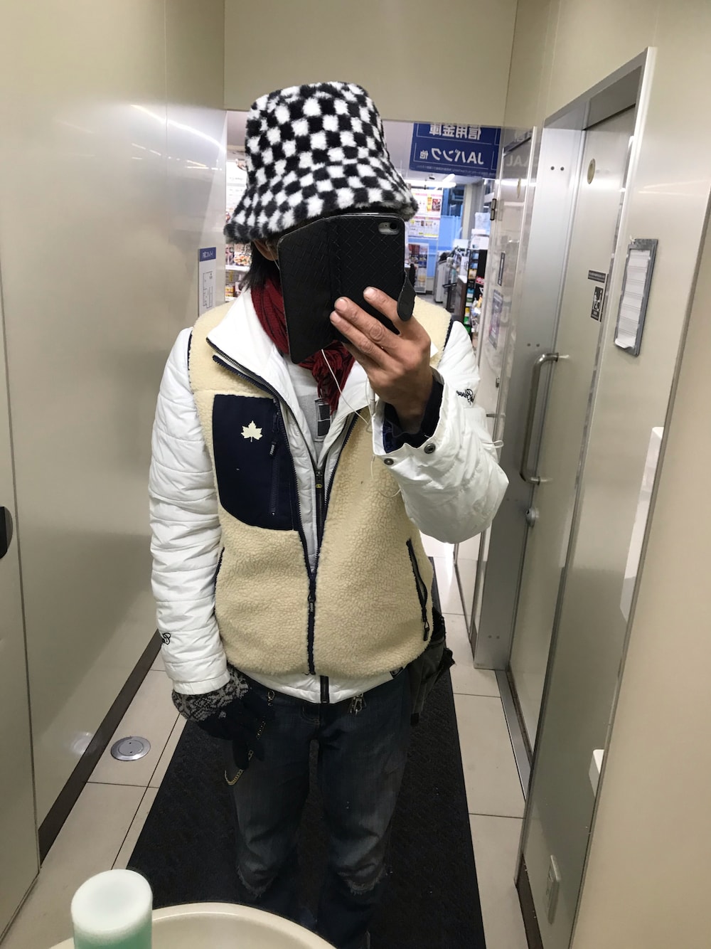 Body Gloveのダウンジャケット/コートを使った人気ファッション