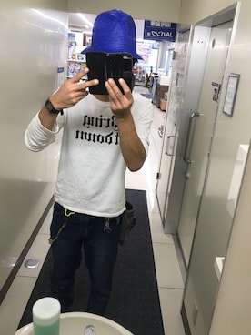 「Cinemaのアイテム」を使った、ともキングさん（メンズ・176cm）の秋コーディネート