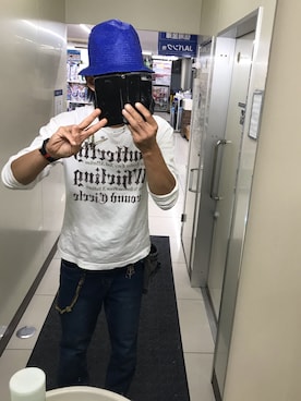 「Cinemaのアイテム」を使った、ともキングさん（メンズ・176cm）の秋コーディネート