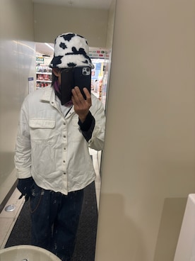 「H&M（エイチ・アンド・エム）のアイテム（ジャケット/アウター）」を使った、ともキングさん（メンズ・176cm）の春コーディネート