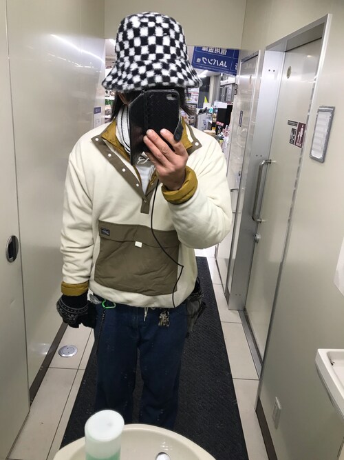 ともキングさんのコーディネート