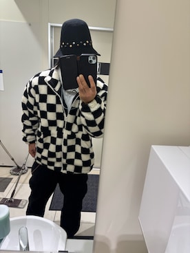 「ZIP FIVE（ジップファイブ）のアイテム」を使った、ともキングさん（メンズ・176cm）の冬コーディネート