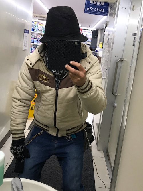 ともキングさんのコーディネート