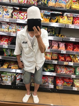 「BROWNY（ブラウニー）のアイテム（パンツ）」を使った、ともキングさん（メンズ・176cm）の夏コーディネート