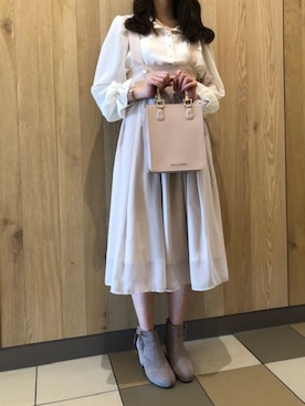 「Maison de FLEUR（メゾンドフルール）のアイテム」を使った、メゾンドフルールstaffさん（レディース・154cm）の春コーディネート