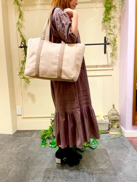 「スクエアトートバッグ」｜メゾンドフルールstaffさん（レディース・154cm）の秋コーディネート
