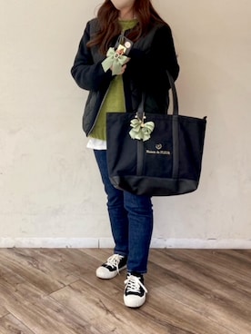 「Maison de FLEUR（メゾンドフルール）のアイテム（PC・スマホグッズ/家電）」を使った、メゾンドフルールstaffさん（レディース・154cm）の冬コーディネート
