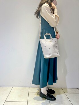 「Maison de FLEUR（メゾンドフルール）のアイテム」を使った、メゾンドフルールstaffさん（レディース・154cm）の冬コーディネート