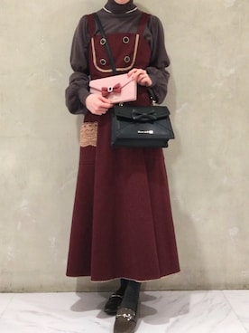 「ショルダーバッグ」｜「アイテム（財布、ピンク系）」を使った、メゾンドフルールstaffさん（レディース・154cm）の秋コーディネート