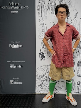 「GU（ジーユー）のアイテム（ソックス/靴下）」を使った、倉持達哉(もっちー)さん（メンズ・172cm）の秋コーディネート