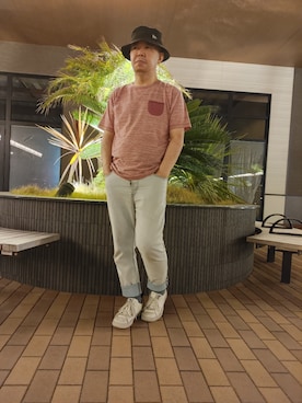 「DIESEL」｜「アイテム（帽子）」を使った、とっくんさん（メンズ・170cm）の春コーディネート