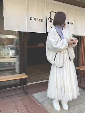 「カフェ巡り」｜「アイテム（ジャケット/アウター）」を使った、ユイな？さん（レディース・161cm）の冬コーディネート