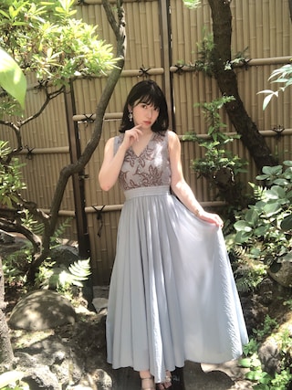 LILY BROWN（リリーブラウン）の「バイカラーフラワーレースワンピ 