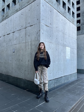 「DIESEL（ディーゼル）のアイテム（ブーツ）」を使った、우타너 (うたの)さん（レディース・161cm）の冬コーディネート