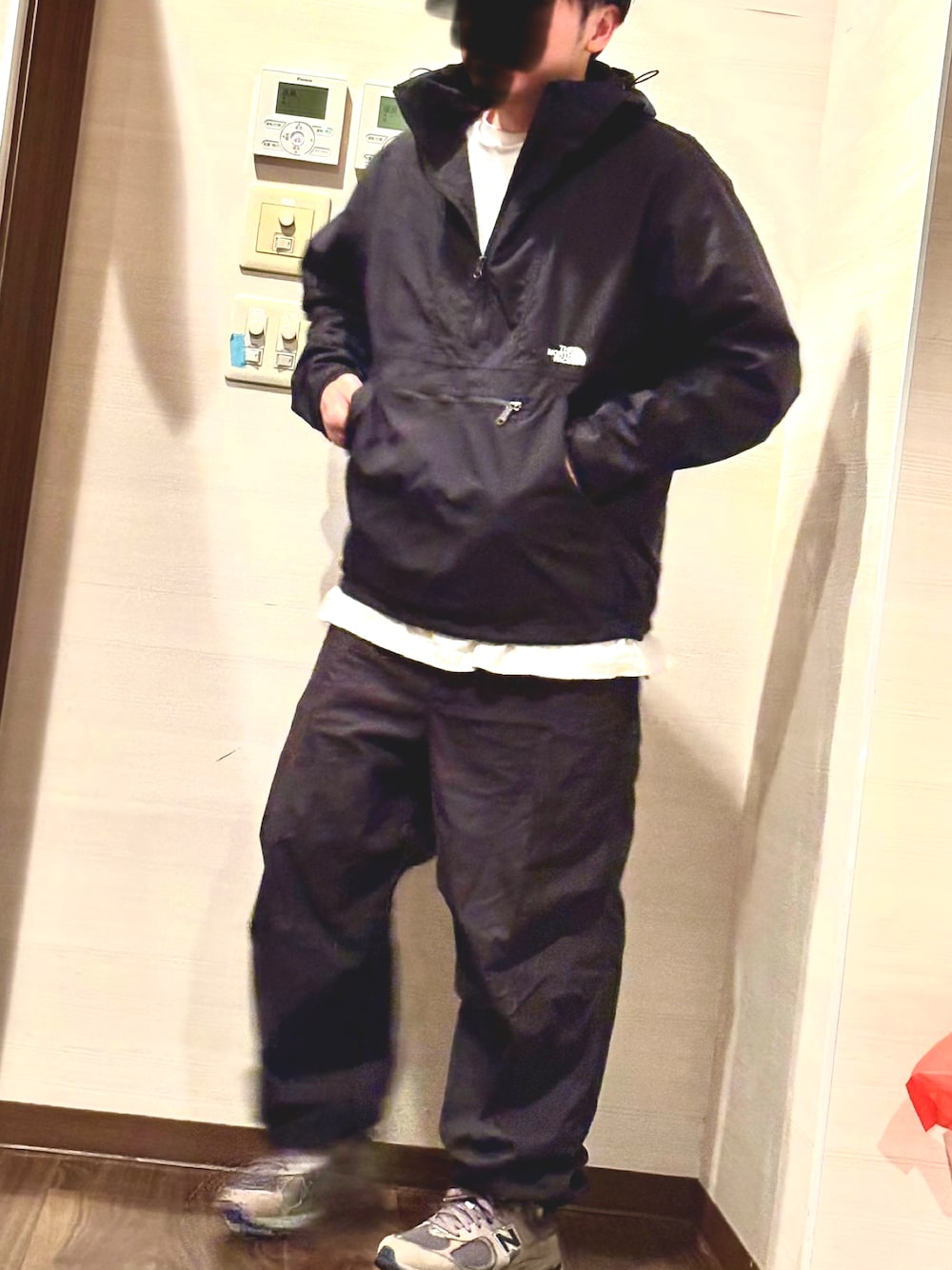 1744199043_1000.jpg