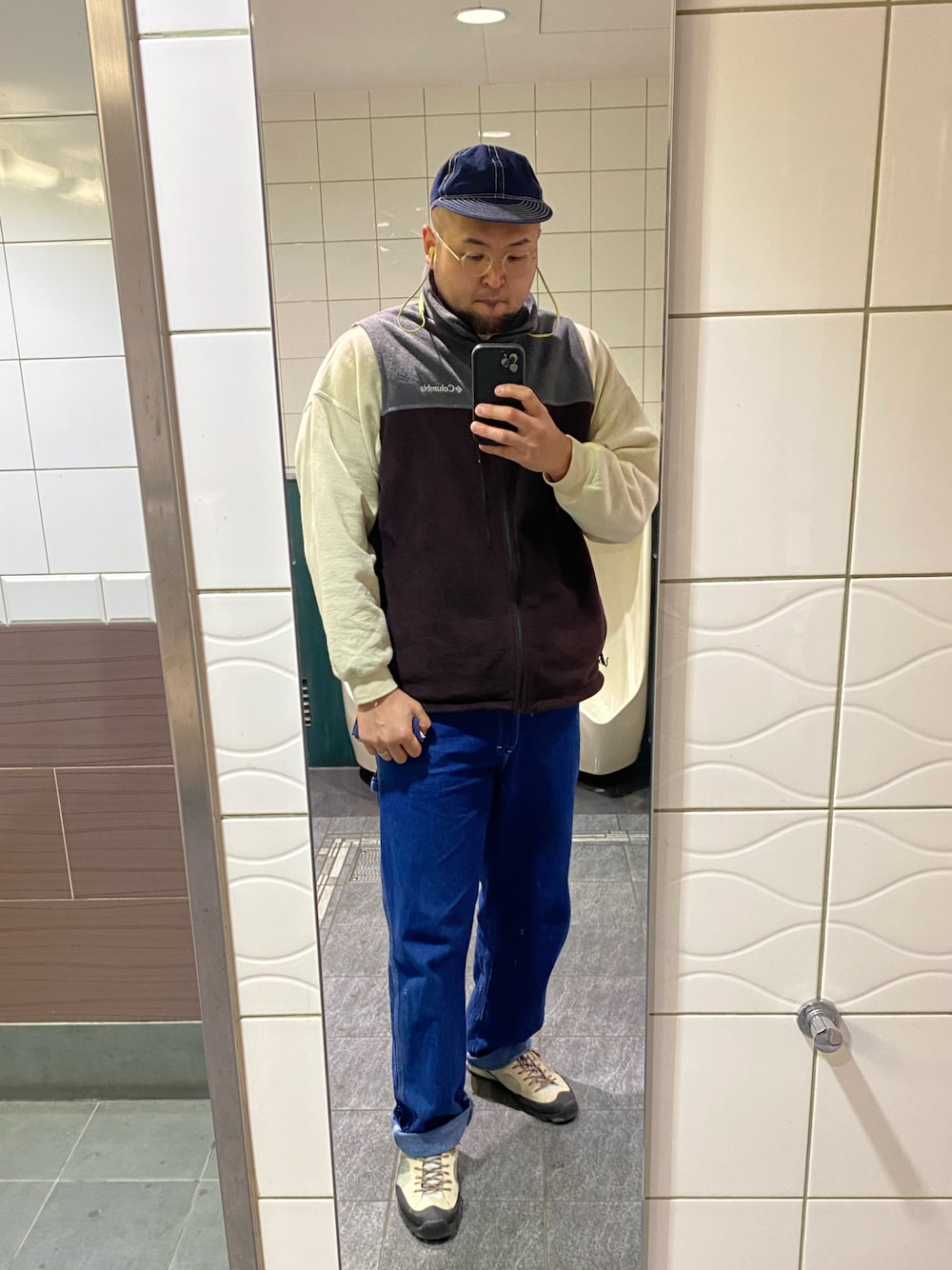 「高身長、191cm、肩幅広い、足のサイズ31cm、ガタイ良さげ」｜「GILDANのアイテム（ニット/セーター、ベージュ系）」を使った、デカ丸さん（メンズ・191cm）の夏コーディネートの1枚目の写真