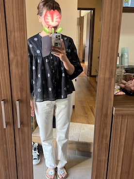 「UNIQLO（ユニクロ）のハイライズワイドストレートジーンズ（デニムパンツ）」を使った、ＮＹＦさん（レディース・168cm）の春コーディネート