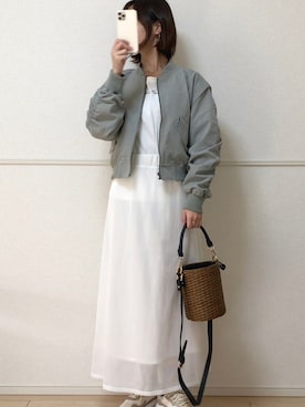 「AmbreNeige」｜uniさん（レディース・161cm）の春コーディネート