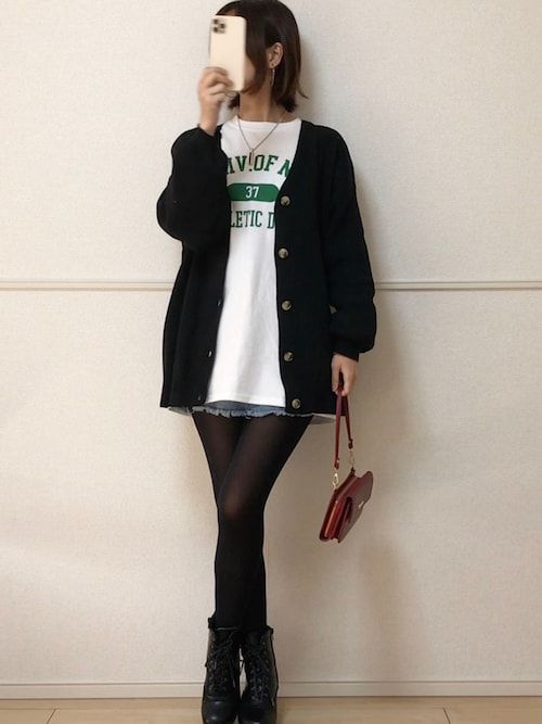 uniさんのコーディネート