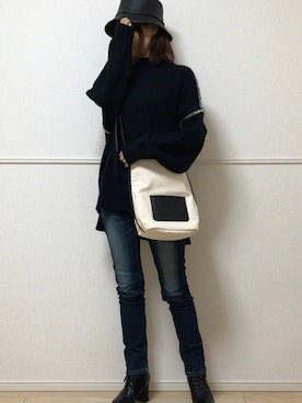 「sakishimatokyo（サキシマトーキョー）のアイテム（ニット/セーター）」を使った、uniさん（レディース・161cm）の秋コーディネート