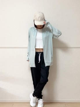 uniさんのコーディネート