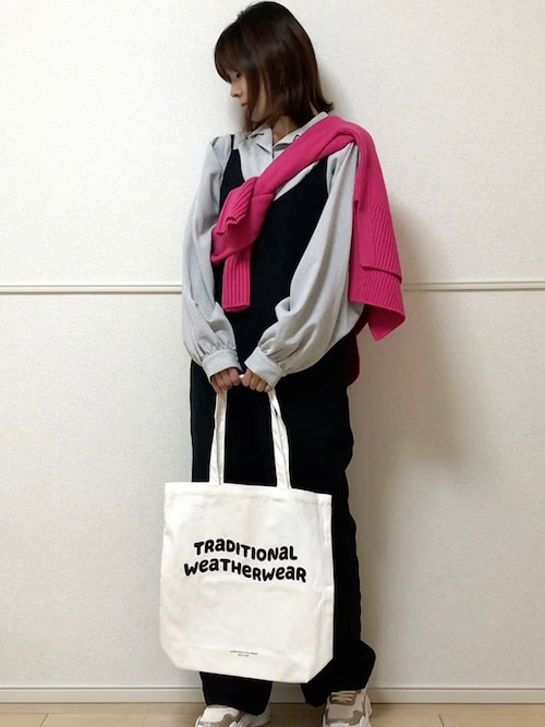 uniさんのコーディネート