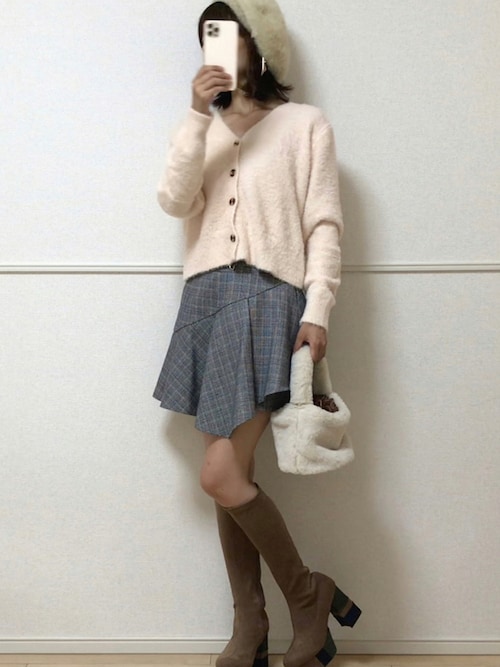 uniさんのコーディネート