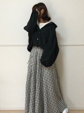 「sakishimatokyo（サキシマトーキョー）のアイテム（マウンテンパーカー）」を使った、uniさん（レディース・161cm）の秋コーディネート