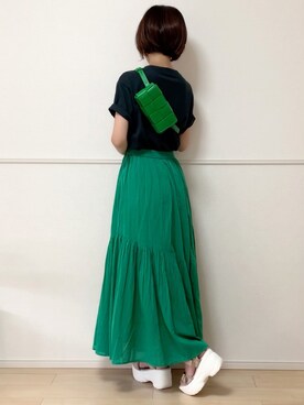 「アイテム（ボディバッグ/ウエストポーチ、グリーン系）」を使った、uniさん（レディース・161cm）の夏コーディネート
