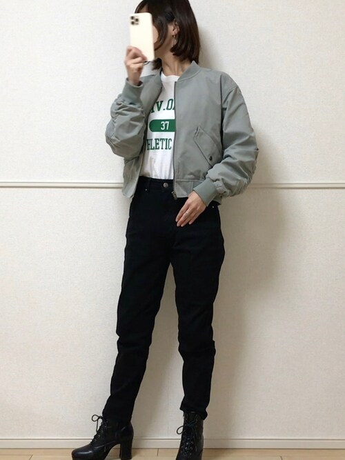 uniさんのコーディネート