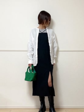 「ISOOK（アイスー）のアイテム（Tシャツ/カットソー）」を使った、uniさん（レディース・161cm）の冬コーディネート