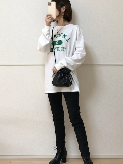 uniさんのコーディネート