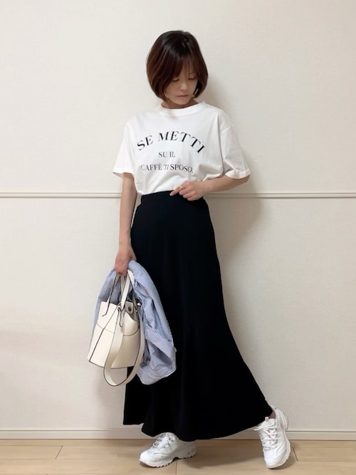 uniさんのコーディネート