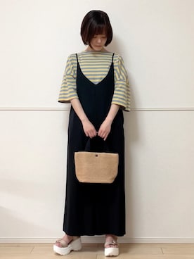 「sakishimatokyo（サキシマトーキョー）のアイテム（オールインワン・サロペット）」を使った、uniさん（レディース・161cm）の春コーディネート