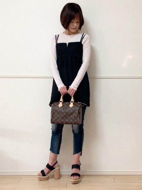 uniさんのコーディネート