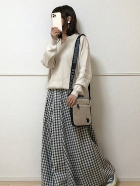 「AmbreNeige」｜「アイテム（スカート）」を使った、uniさん（レディース・161cm）の秋コーディネート