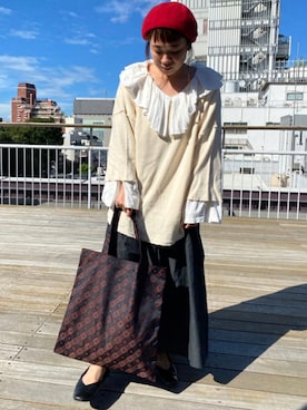 「襟付きトップス」｜「アイテム（ハンチング/ベレー帽）」を使った、YOKOBORIさん（レディース・156cm）の夏コーディネート