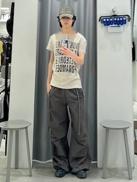 「LAND MUSEUM（ランドミュージアム）のLAND MUSEUM／ロゴプリントヘンリーT（Tシャツ/カットソー、ベージュ系）」を使った、Hakuさん（メンズ・172cm）の夏コーディネート