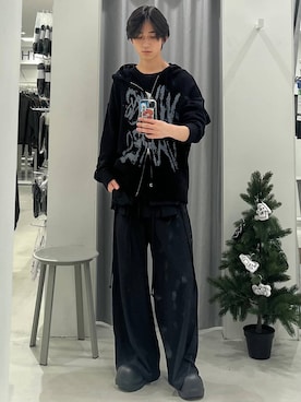 「アイテム（スリッポン）」を使った、Hakuさん（メンズ・172cm・20代）の冬コーディネート