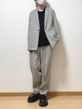 「NAVY（ネイビー）のアイテム（ジャケット/アウター）」を使った、ゆうさん（メンズ・165cm）の春コーディネート