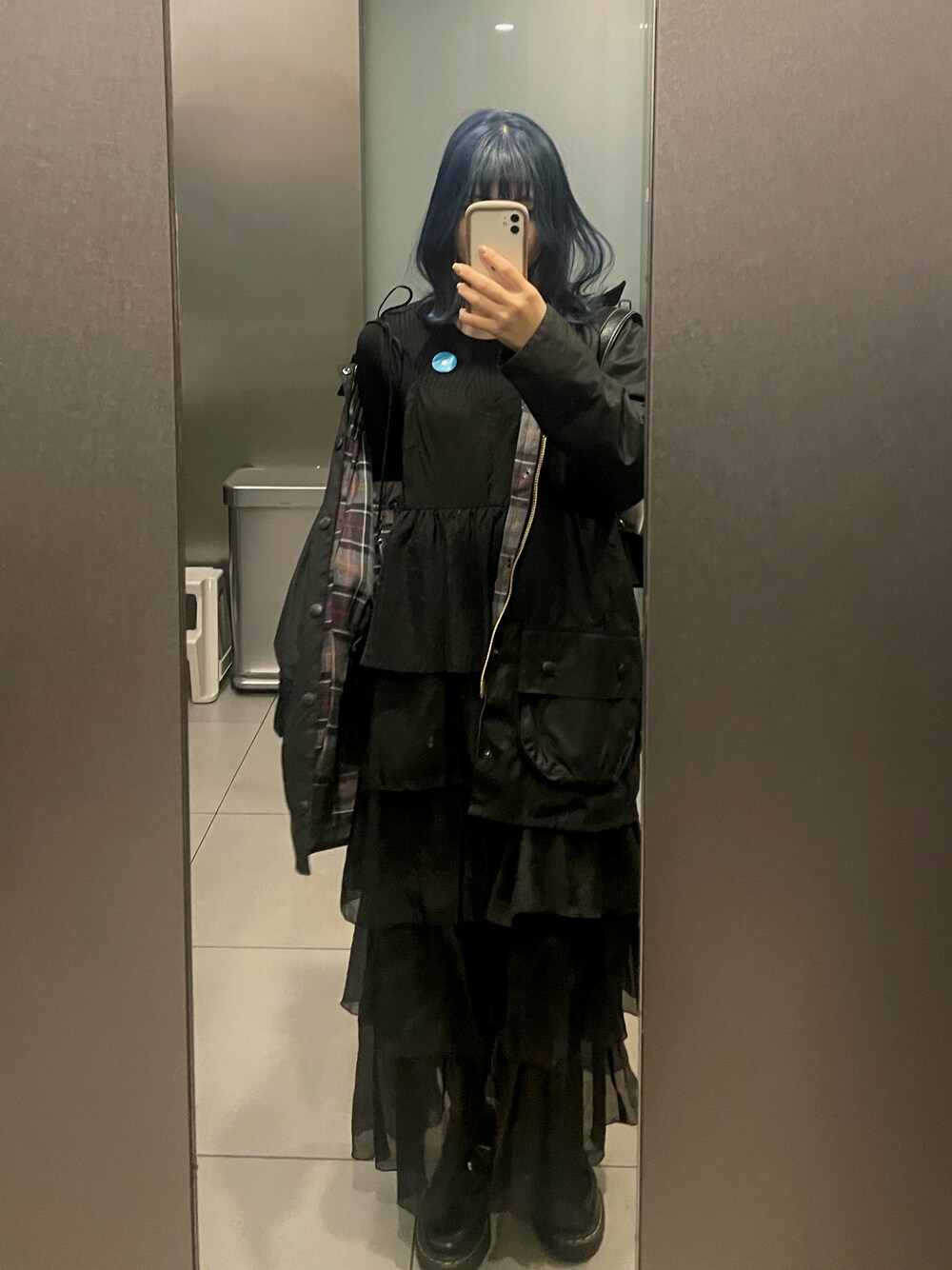 「モード、バブアー、バブアービデイル、COCO DEAL」｜「Barbourの【Barbour】beaufort wax jacket（その他アウター、ブラック系）」を使った、しださん（レディース・158cm）の春コーディネートの1枚目の写真