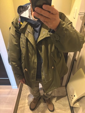 「アイテム（バックパック/リュック）」を使った、うままさん（メンズ・172cm）の秋コーディネート