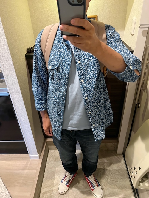 UNIQLO（ユニクロ）の「スラブVネックT（半袖）（Tシャツ