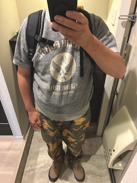 「SAMURAI JEANS（サムライジーンズ）のアイテム（スウェット、グレー系）」を使った、うままさん（メンズ・172cm）の秋コーディネート