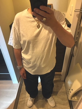 「アズノゥアズのLdBアンカーT（Tシャツ/カットソー、グレー系）」を使った、うままさん（メンズ・172cm）の春コーディネート