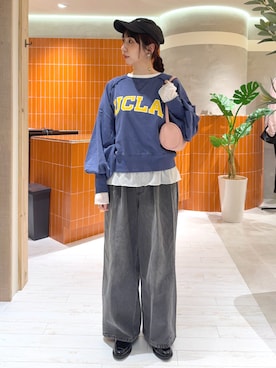 「アイテム（トップス）」を使った、niuさん（レディース・161cm）の秋コーディネート