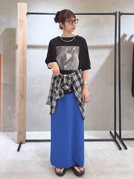 「PUAL CE CIN（ピュアルセシン）のシアーフォトプリントTシャツ（Tシャツ/カットソー、ブラック系）」を使った、niuさん（レディース・161cm）の夏コーディネート
