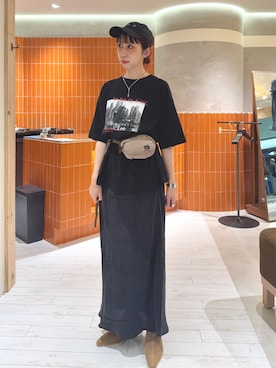 「PUAL CE CIN（ピュアルセシン）の【＠remi_usus企画】【GOOD ROCK SPEED】別注 LIFE フォトプリントロゴT BLACK（Tシャツ/カットソー、ブラック系）」を使った、niuさん（レディース・161cm）の秋コーディネート